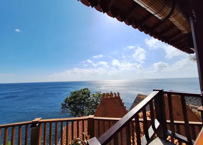 Santorini Amed